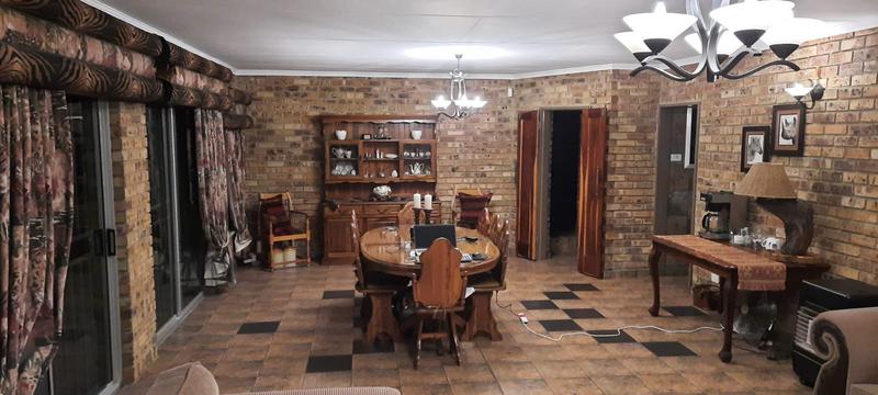 5 Bedroom Property for Sale in Vaalpark Free State